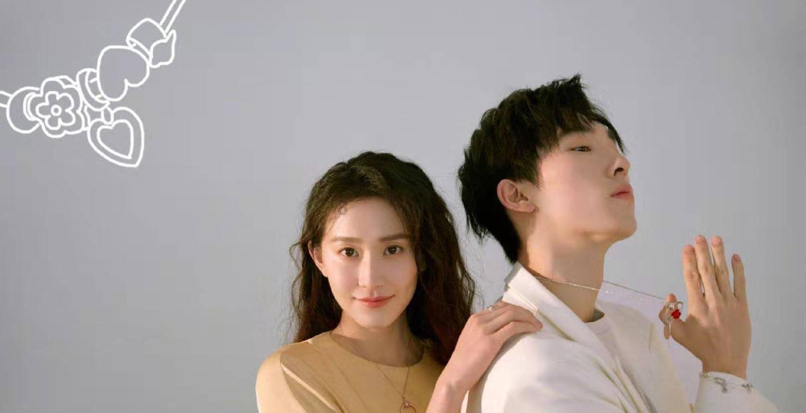小仓鼠吃瓜子