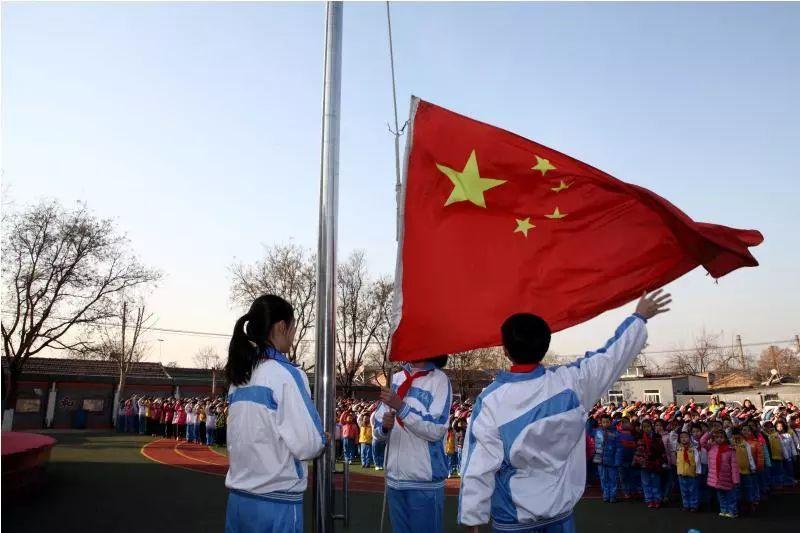 “美育伴成长,欢乐迎新年”湖南金色时光艺术团奏响2024新年音乐会